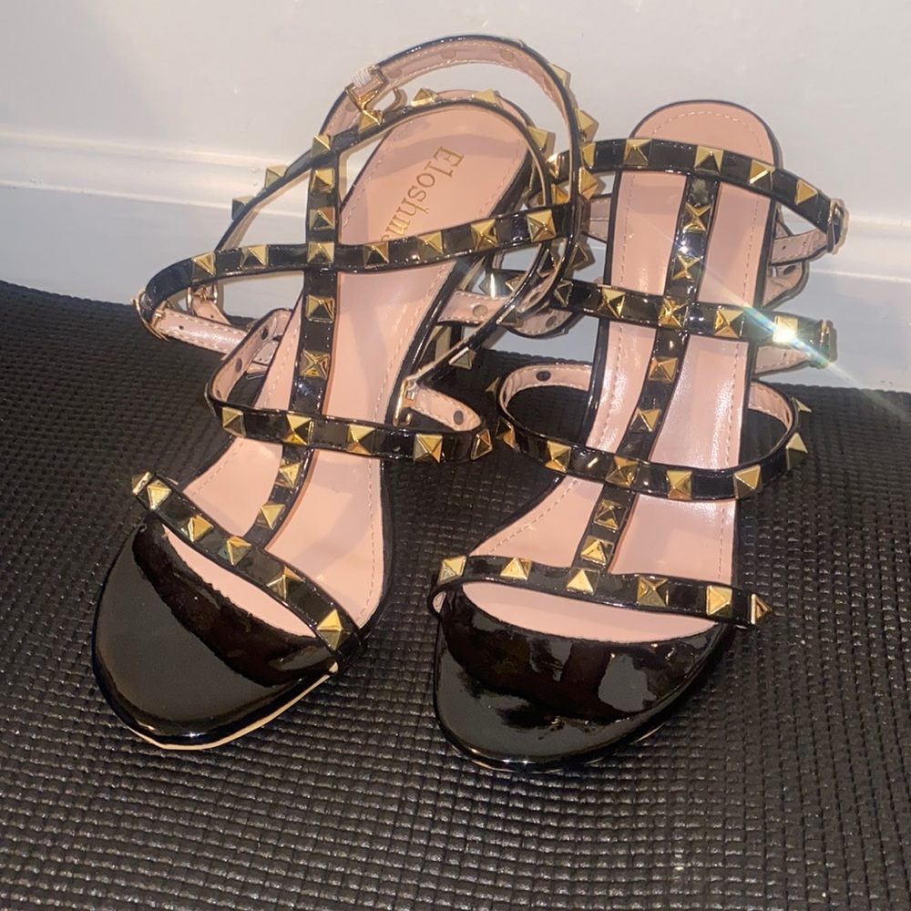 Women shoes